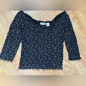 Y2K energie off the shoulder 3/4 sleeve floral top M